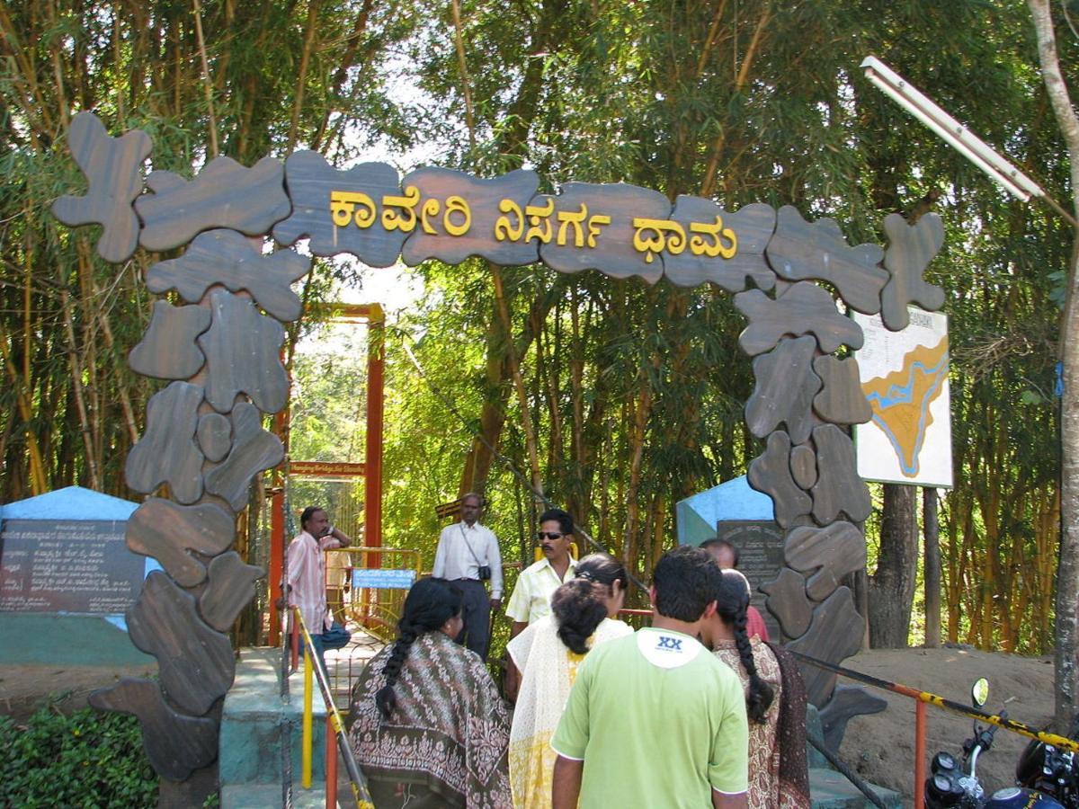 Sri Lakshmi Estates Apartment Siddāpur Екстериор снимка